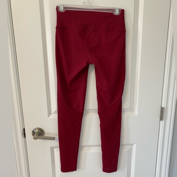 Victoria’s Secret Sport Knockout Leggings - Picture 4 of 7